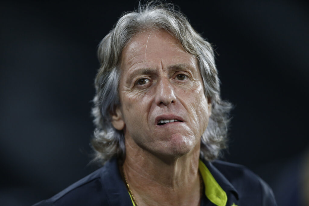 jorge jesus em jogo do flamengo