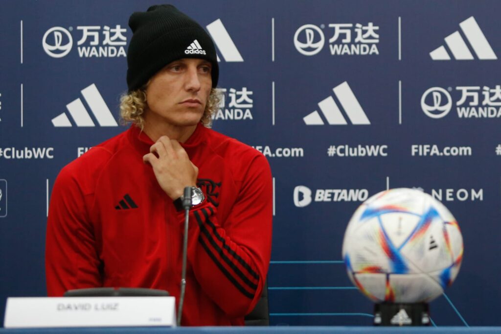 'Melhor que fomos na Supercopa', David Luiz vê Flamengo em crescente