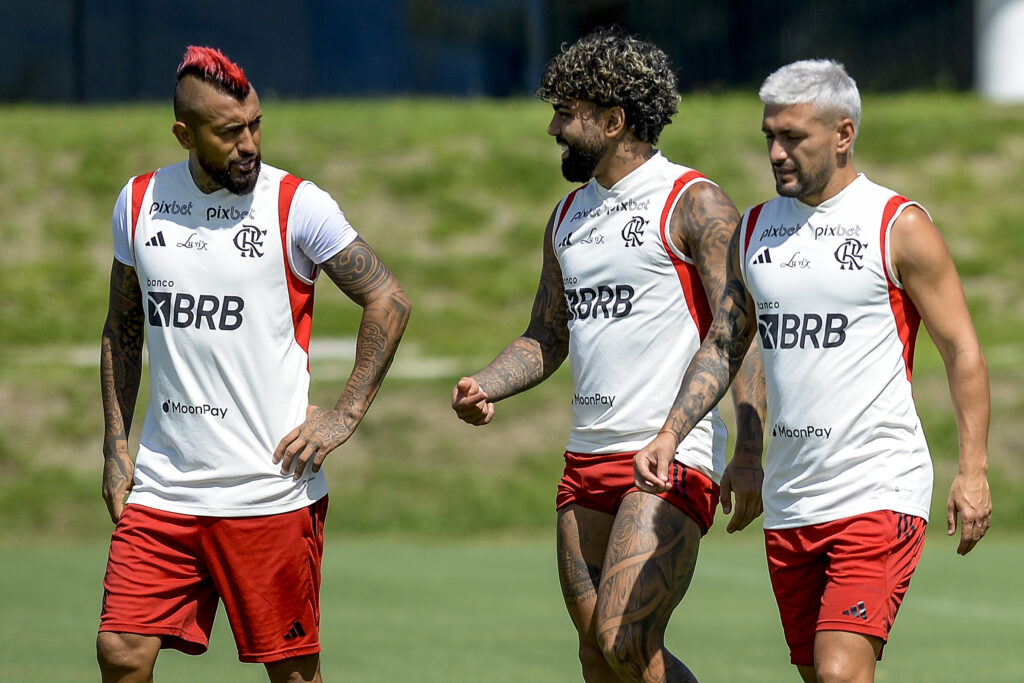 Vidal, Gabi e Arrascaeta