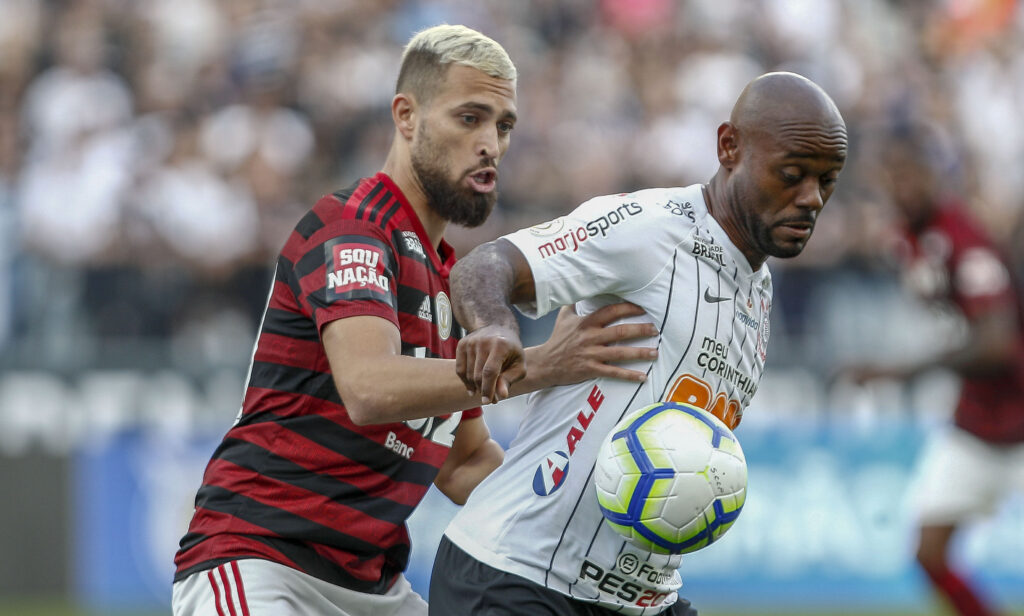 Léo Duarte ex-Flamengo