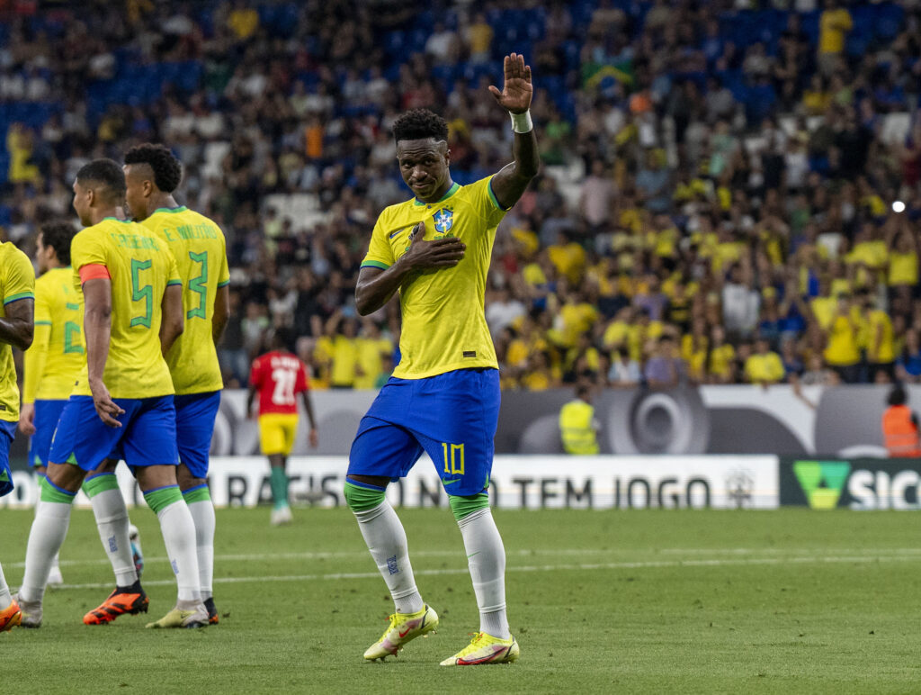 Vini Jr está escalado para Brasil x Senegal