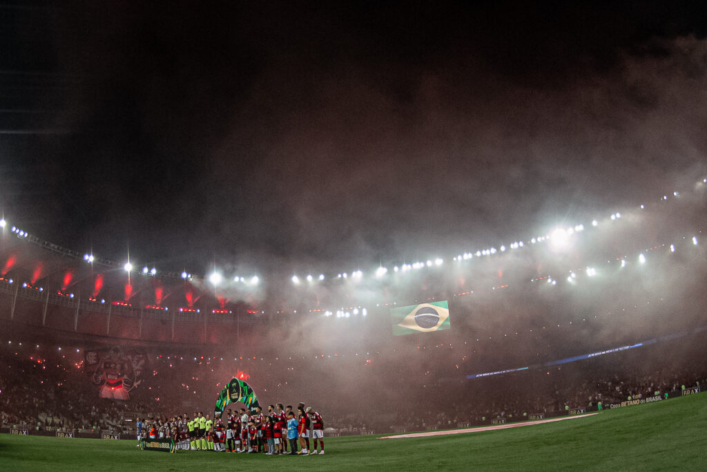 Torcida do Flamengo no Maracanã