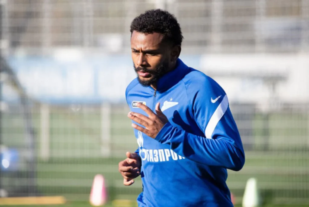 Wendel, alvo do Flamengo, em treino no Zenit