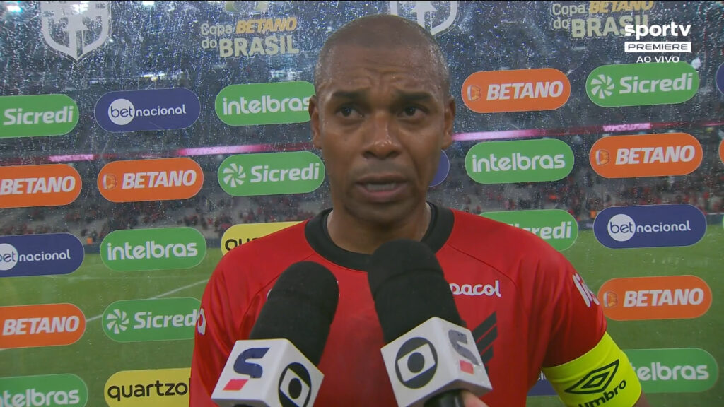 Choro de Fernandinho após apito final tem nome: freguesia