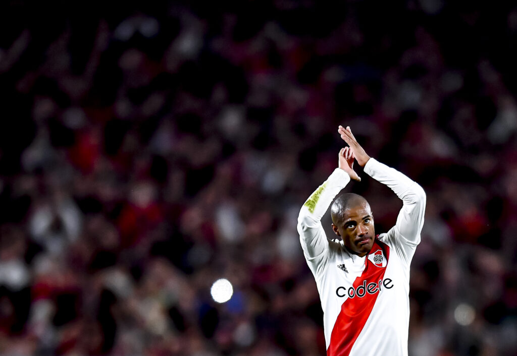 Nico De La Cruz, alvo do Flamengo, comemora gol pelo River plate