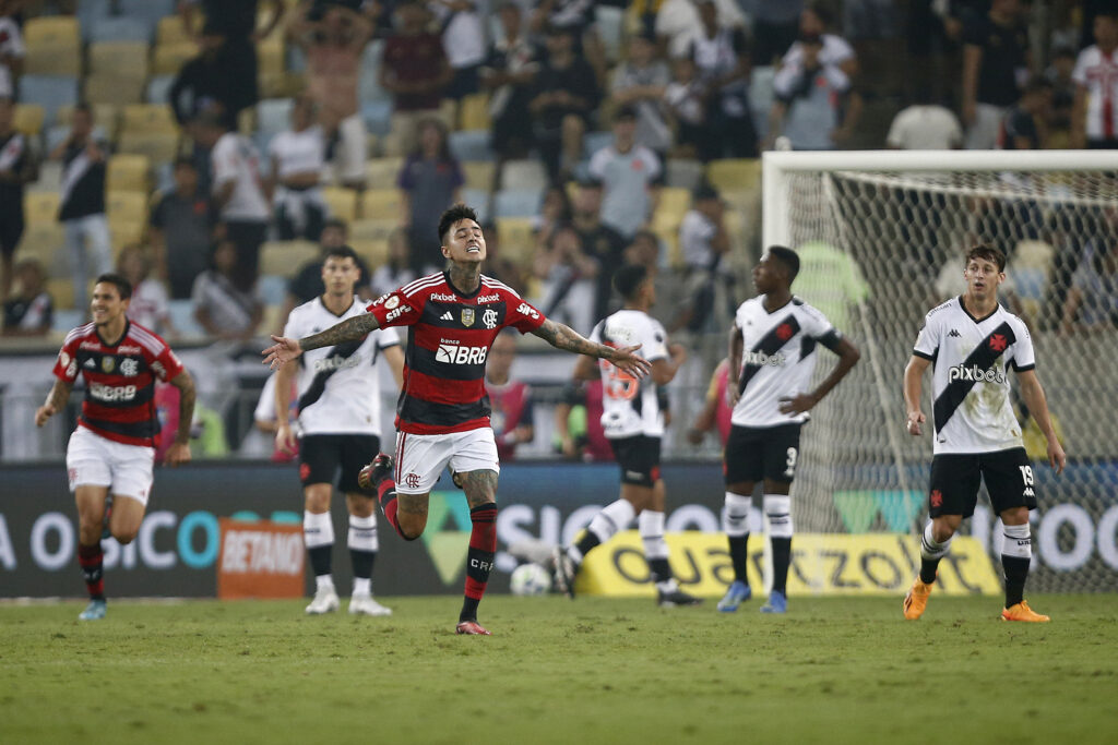 Relembre 10 momentos do Flamengo no Novo Maracanã