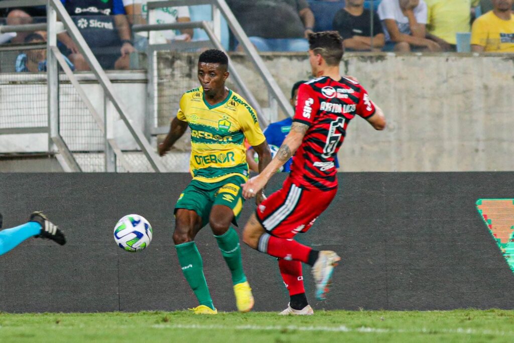 Melhores momentos Flamengo 0x3 Cuiabá