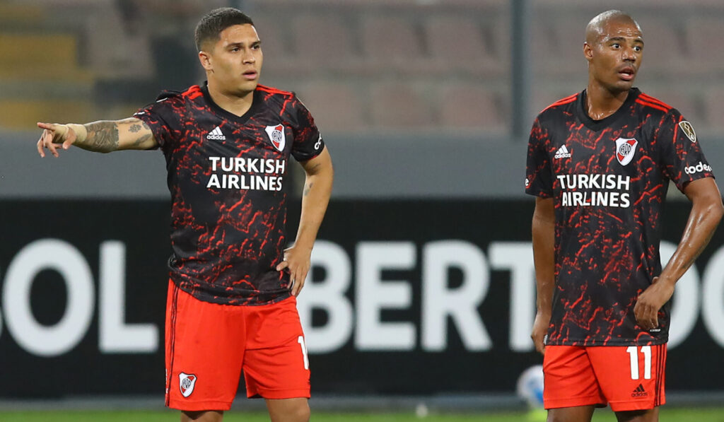 Juan Quintero e De La Cruz River Plate Flamengo