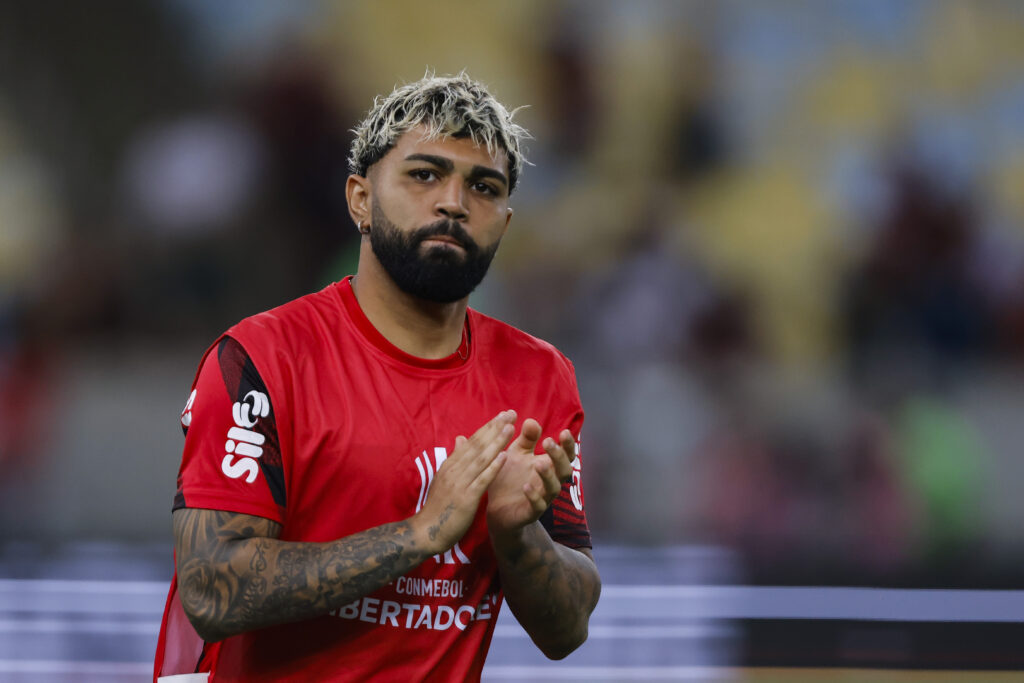 Gabigol em campo pelo Falmengo; ingressos para jogo com São Paulo pela Copa do Brasil e as últimas notícias