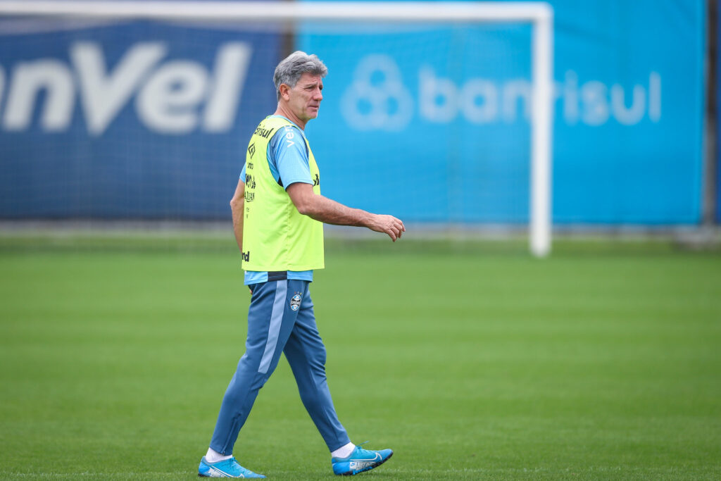 Renato Gaúcho, técnico do Grêmio, comanda time contra o Flamengo pela Copa do Brasil