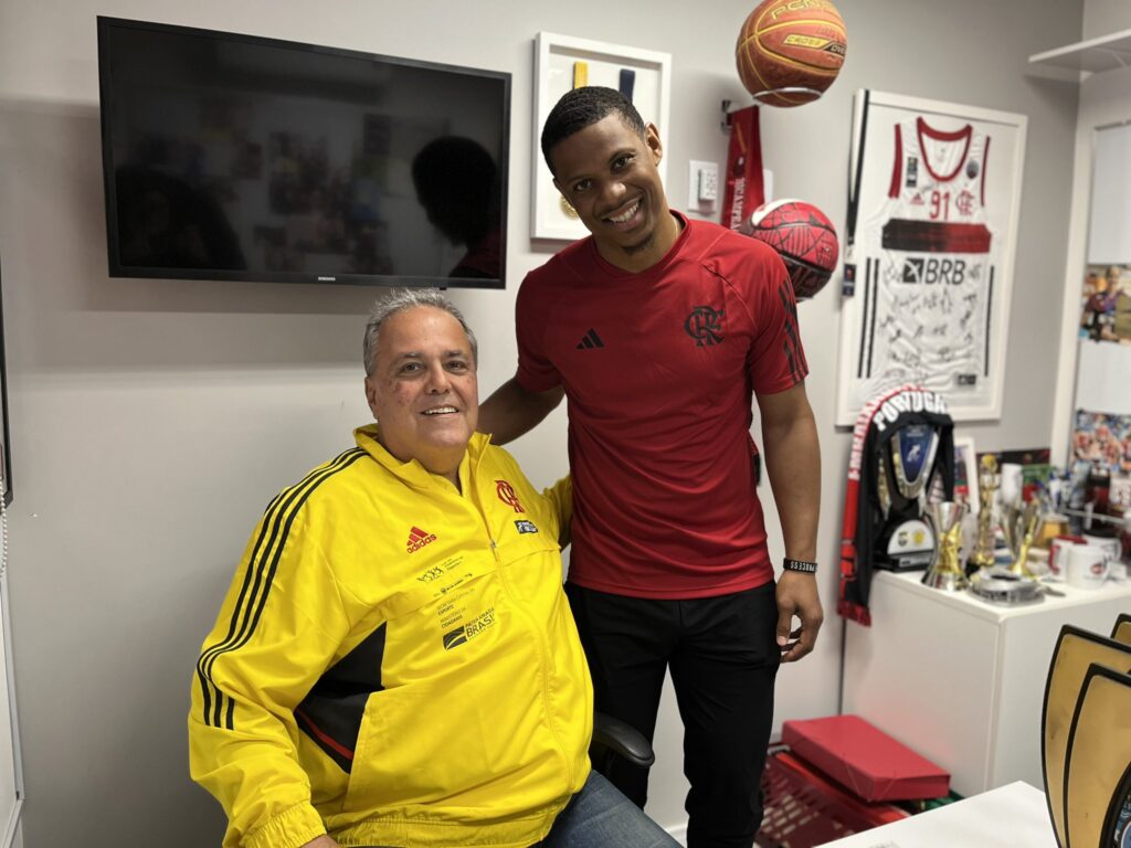 Scott Machado se apresenta na Gávea; armador é a principal contratação do Flamengo na temporada