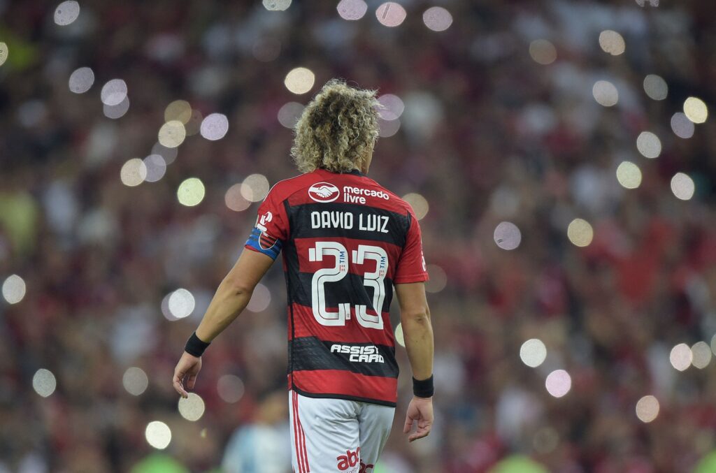 David Luiz em campo pelo Flamengo