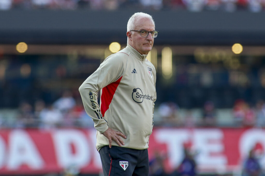 São Paulo de Dorival Júnior está escalado para receber o Flamengo no Morumbi pela finalíssima da Copa do Brasil