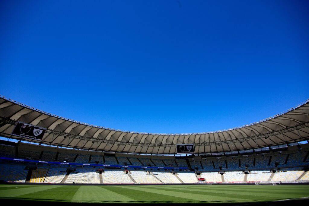 Maracanã em dia de jogo do Flamengo; Conmebol pagou mais de R$ 1 milhão para Fla e Fluminense na final da Libertadores