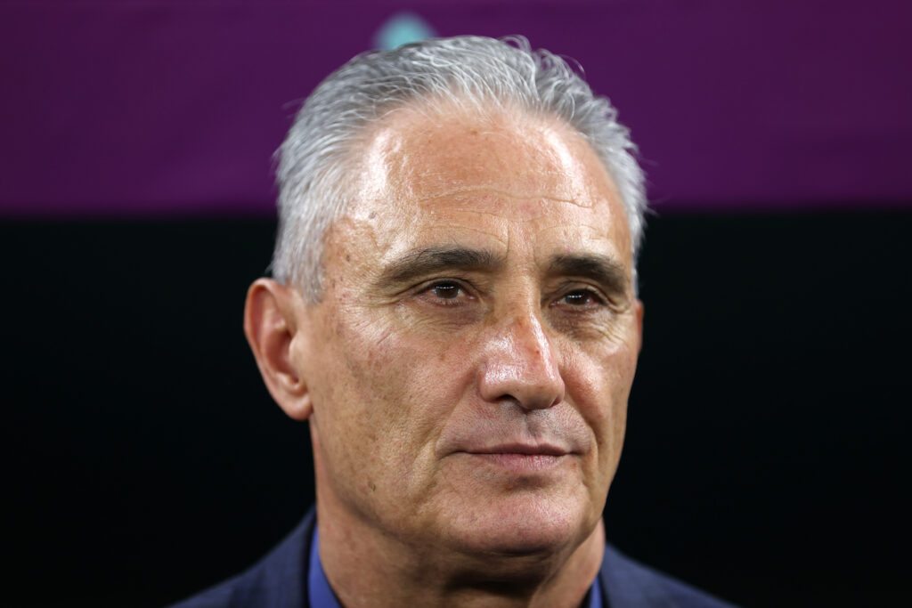 Tite recusou diversas ofertas antes de aceitar o Flamengo