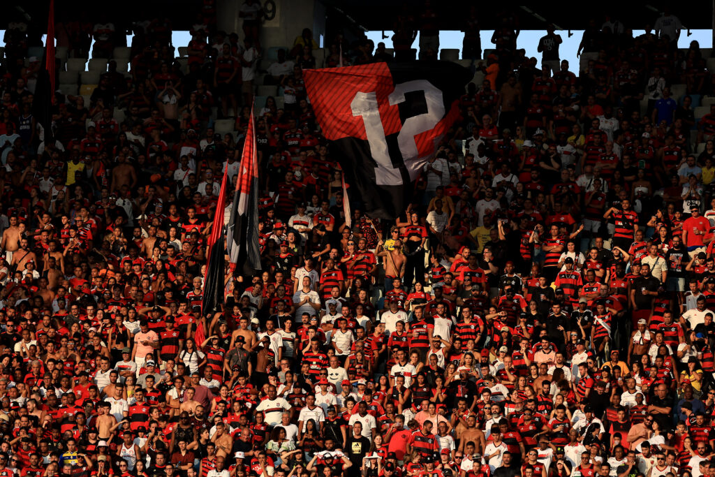 Jornalista vascaíno, Fábio Azevedo se precipita ao falar de público no Maraca para jogo entre Flamengo e Bahia