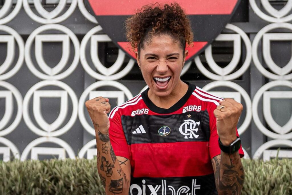 Cristiane chega no Flamengo e Gabigol comemora