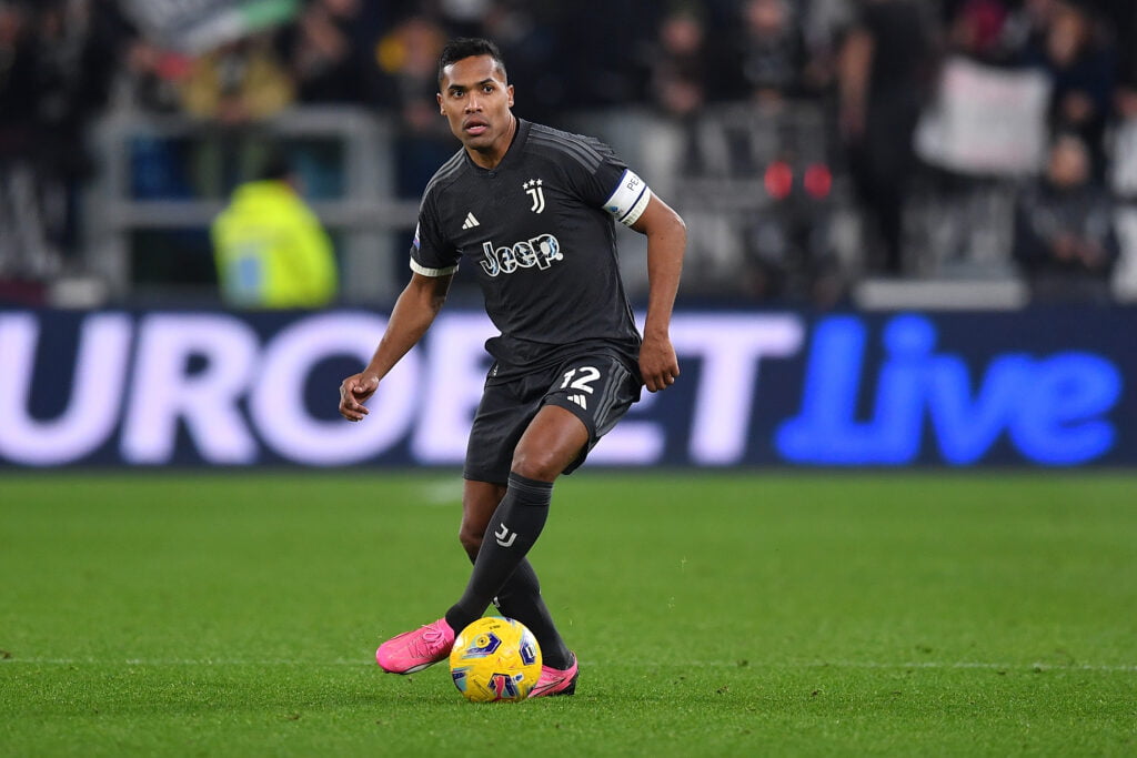 Alex Sandro, jogador da Juventus e alvo antigo do Flamengo, vira interesse do Internacional
