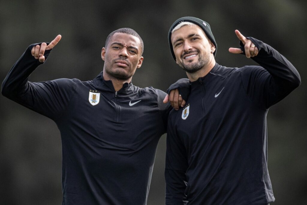 Arrascaeta e De La Cruz na seleção Uruguaia