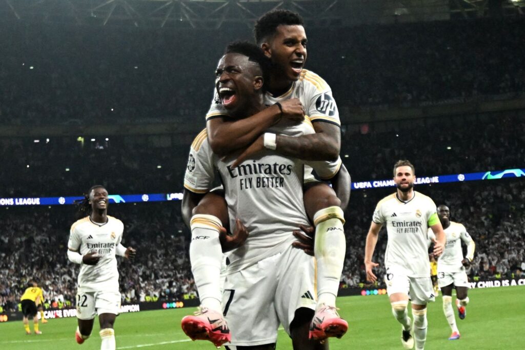 Vinícius Júnior comemora gol na final da Champions Legaue