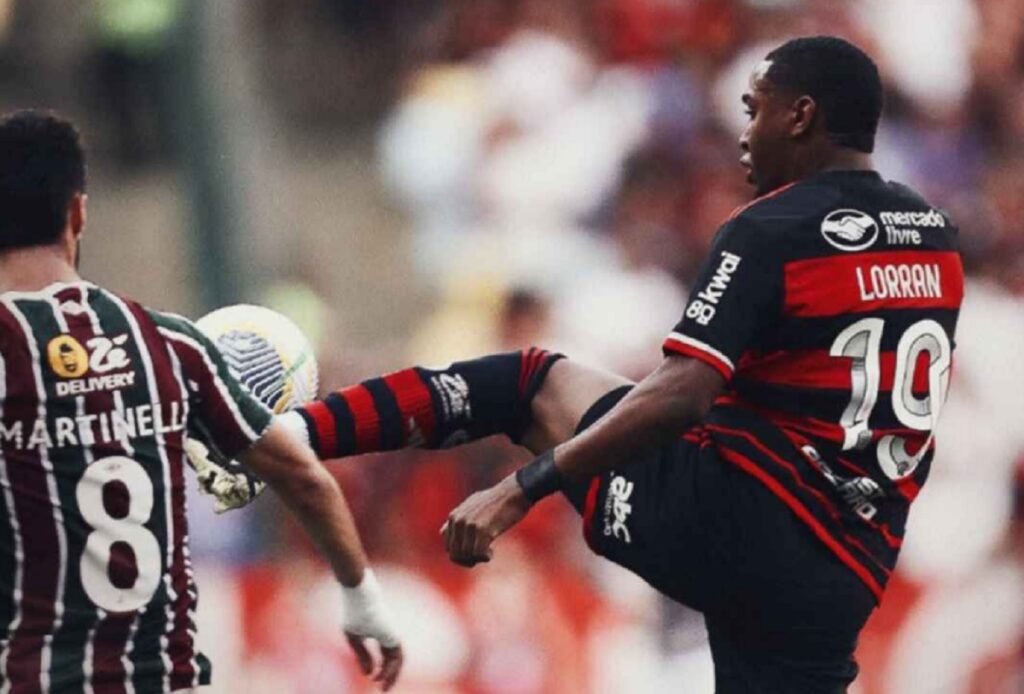 lorran em jogo de fluminense e flamengo