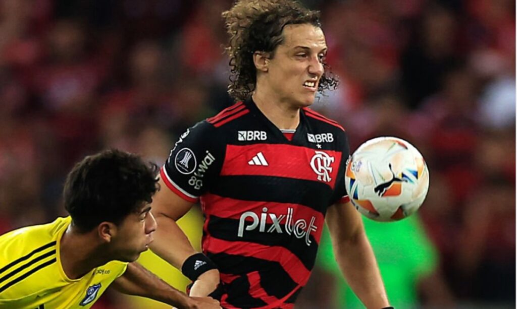 david luiz em jogo do flamengo pela libertadores